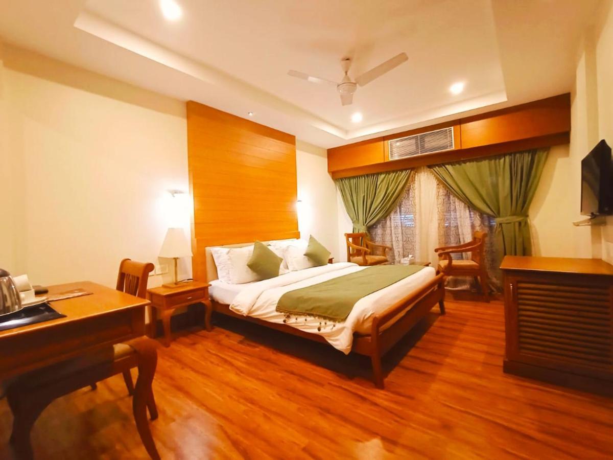 Hill Palace Hotel & Spa Kochi Luaran gambar