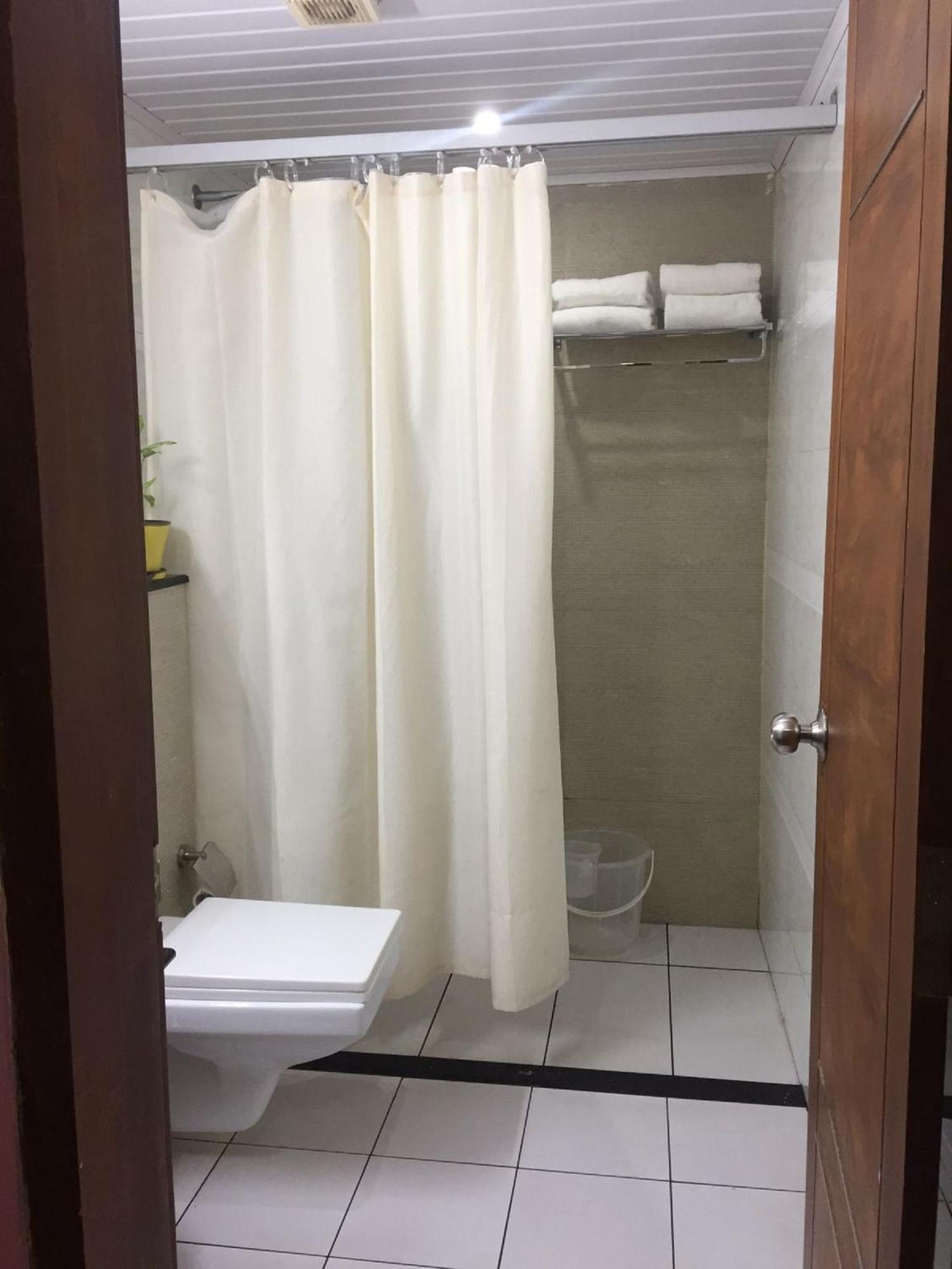 Hill Palace Hotel & Spa Kochi Luaran gambar