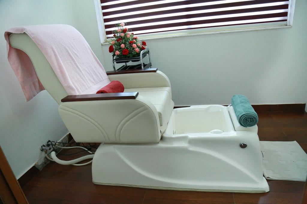 Hill Palace Hotel & Spa Kochi Luaran gambar
