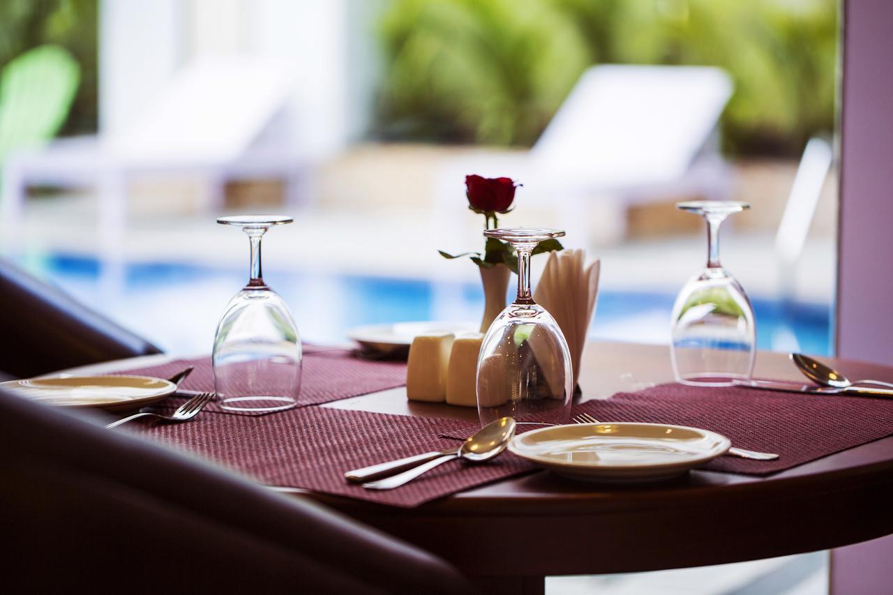 Hill Palace Hotel & Spa Kochi Luaran gambar