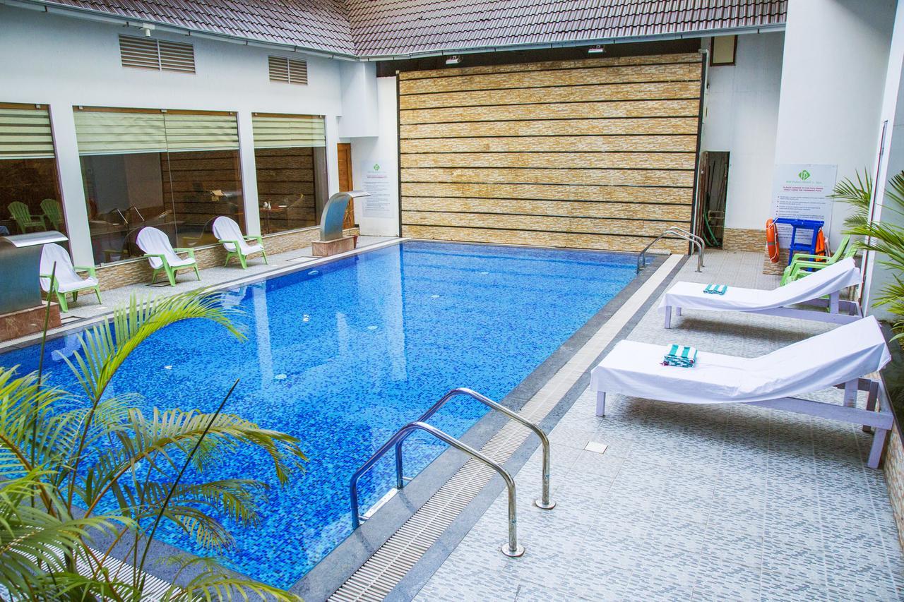 Hill Palace Hotel & Spa Kochi Luaran gambar