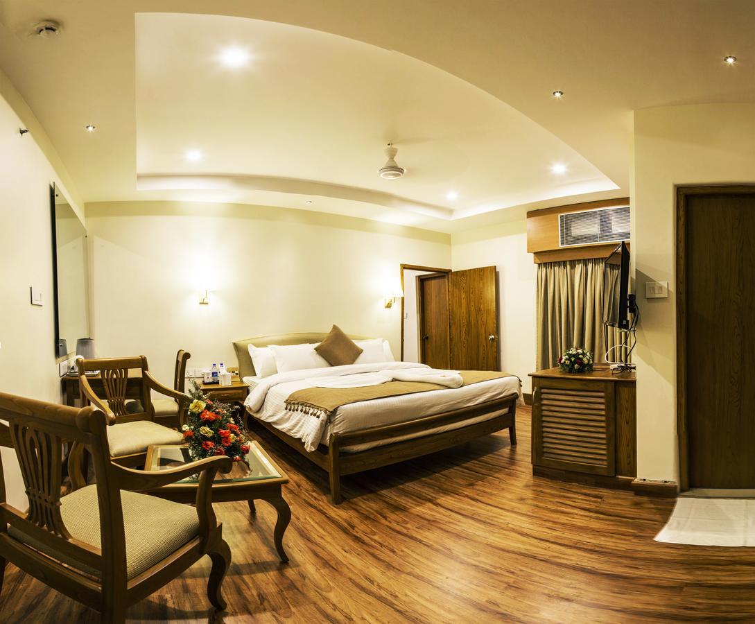 Hill Palace Hotel & Spa Kochi Luaran gambar